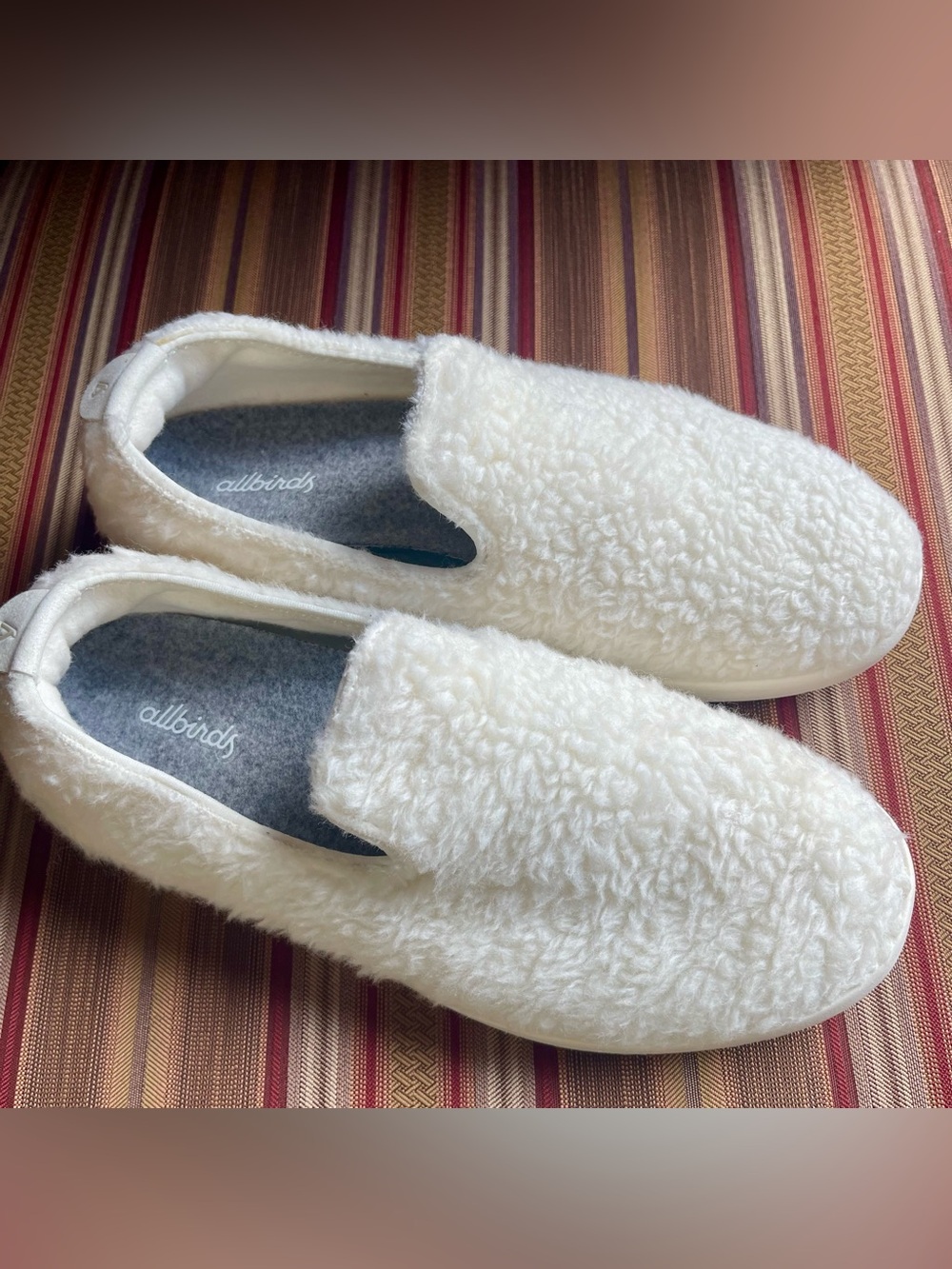 NEW ALLBIRDS SUPER SOFT ZQ MERINO WOOL LOUNGER FLUFFS SLIP-ON SIZE 8 WHITE - Picture 8 of 17